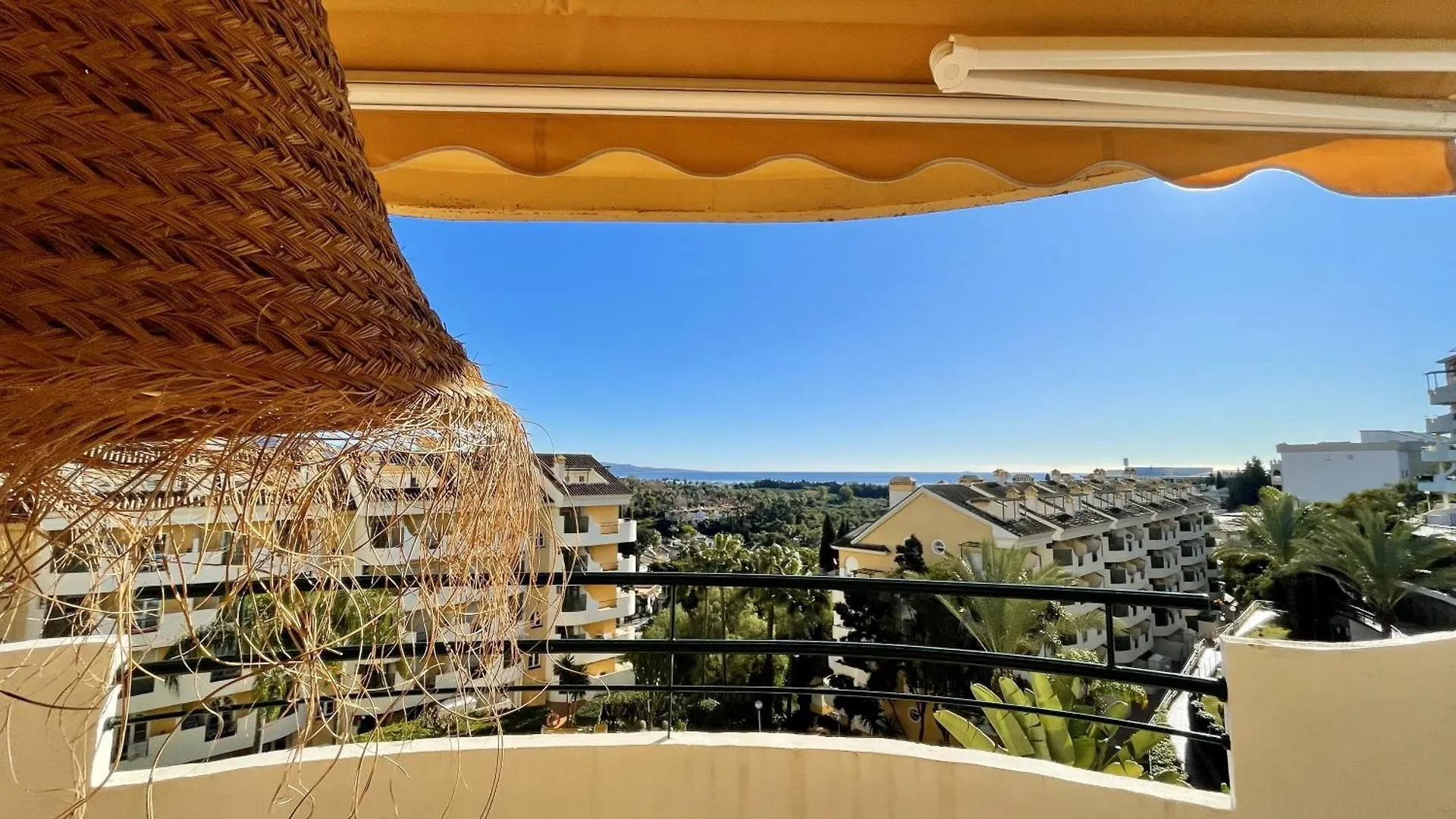 Walking Distance To Puerto Banus Sea View Apartment Marbella Spain