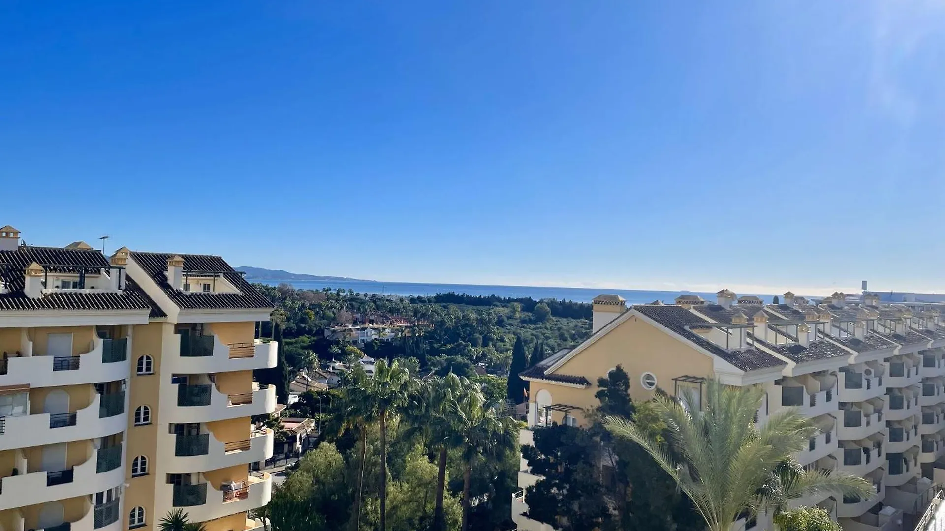 Walking Distance To Puerto Banus Sea View Apartment Marbella